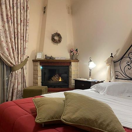 Valentini Guesthouse Karpeníszi Kültér fotó