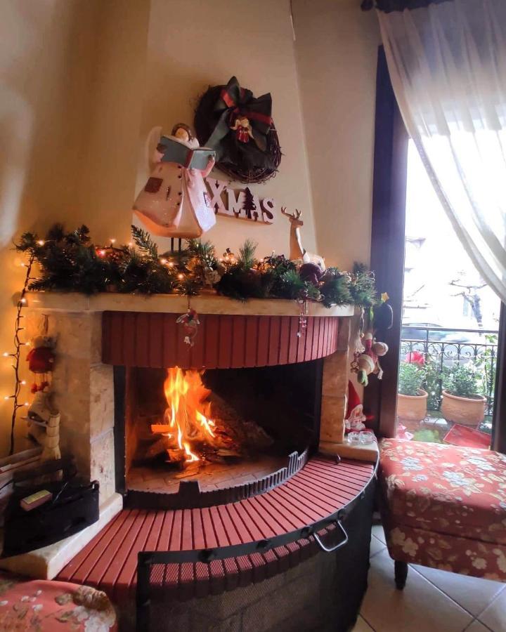Valentini Guesthouse Karpeníszi Kültér fotó