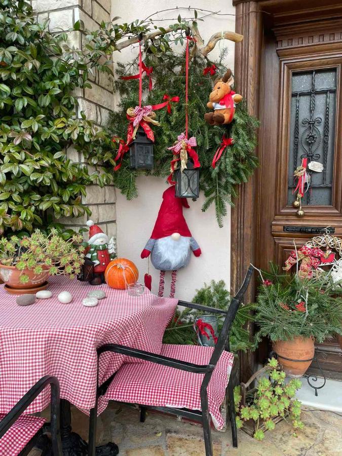 Valentini Guesthouse Karpeníszi Kültér fotó