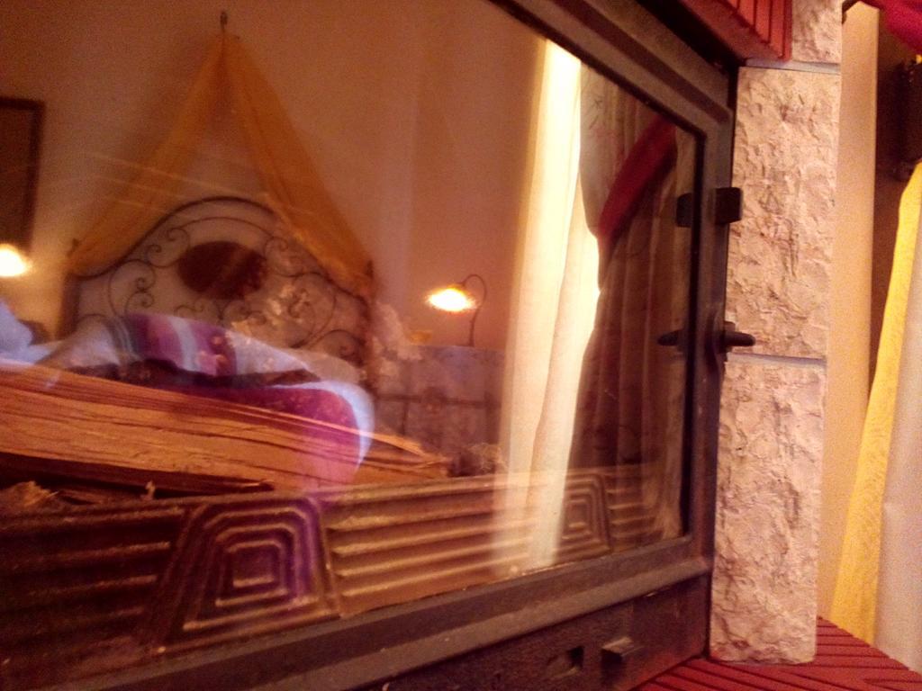 Valentini Guesthouse Karpeníszi Kültér fotó